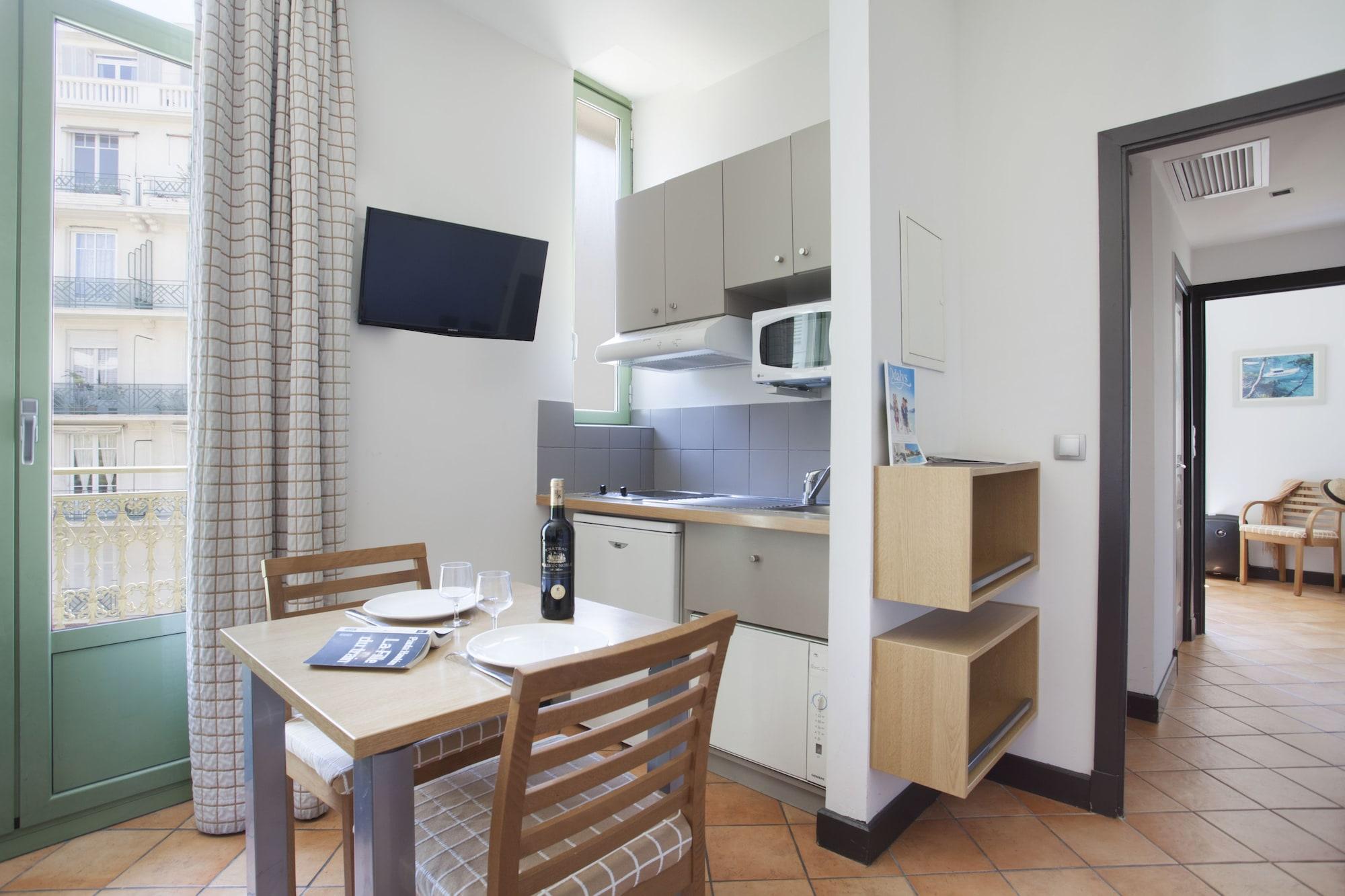 Appart'Hotel Odalys City - Nice Centre ภายนอก รูปภาพ